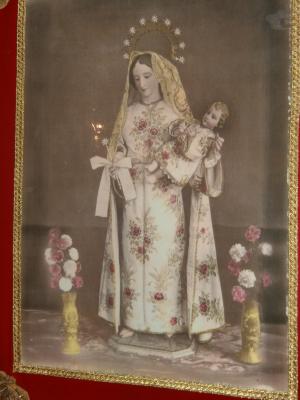 Virgen de la Estrella. Patrona de Salvatierra de Santiago que desde tiempo inmemorial celebra su romería en la Ermita de la Estrella.
